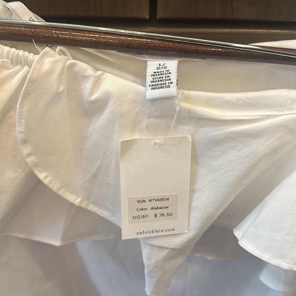 NWT Calvin Klein Off Shoulder Asymmetrical Ruffle Blouse - Picture 3 of 7
